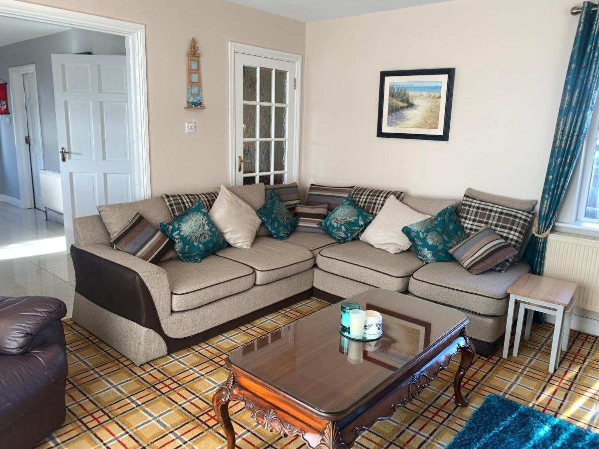Seascape On The Edge Of Town: 4 Beds All Ensuite. ベルマレット エクステリア 写真