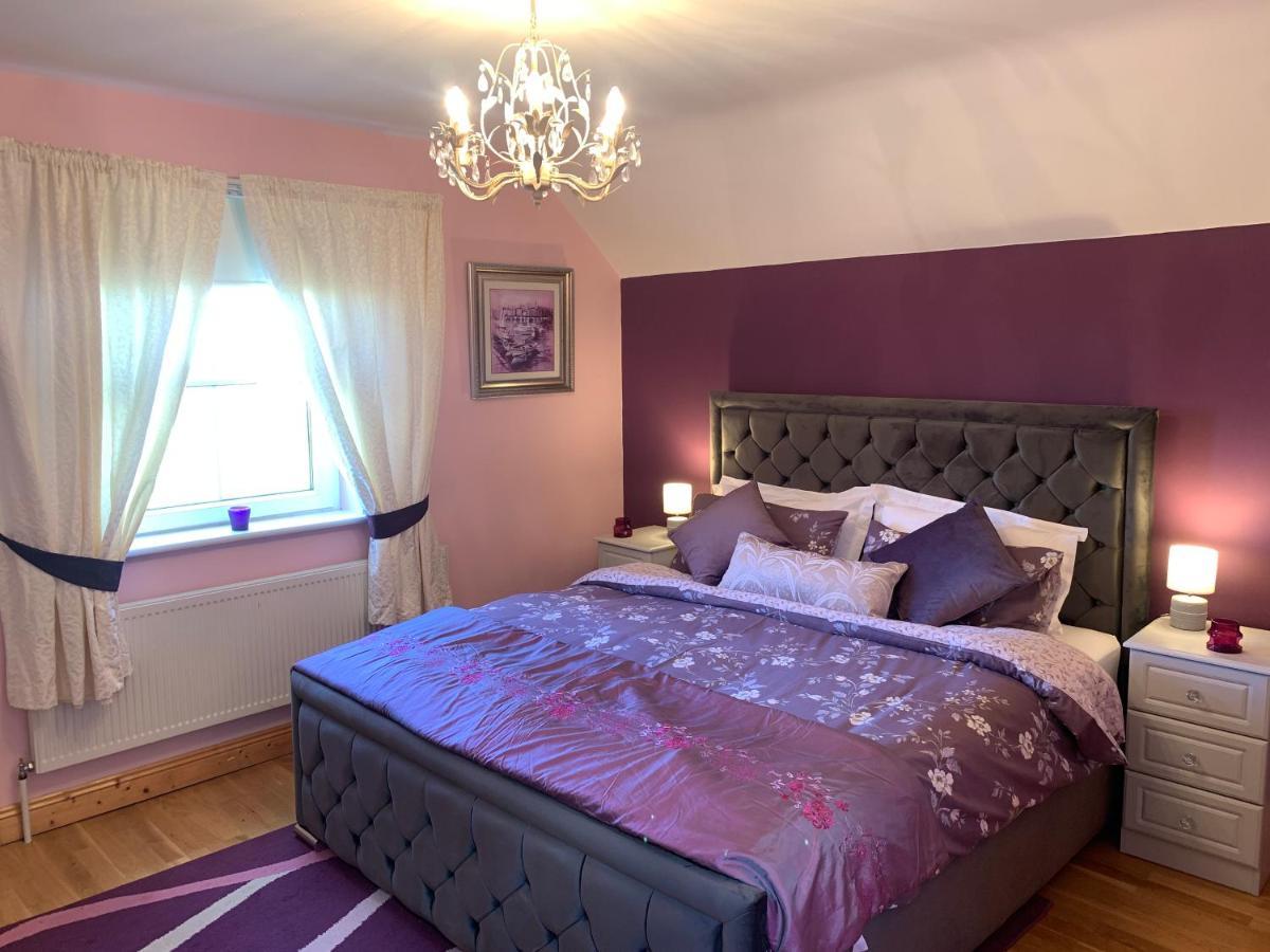 Seascape On The Edge Of Town: 4 Beds All Ensuite. ベルマレット エクステリア 写真