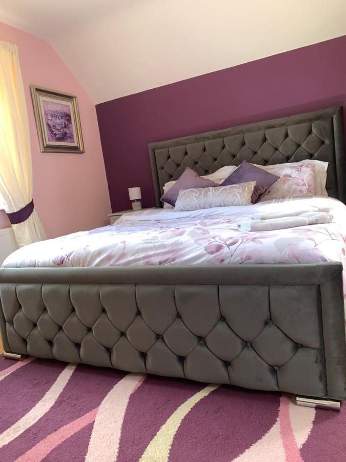 Seascape On The Edge Of Town: 4 Beds All Ensuite. ベルマレット エクステリア 写真